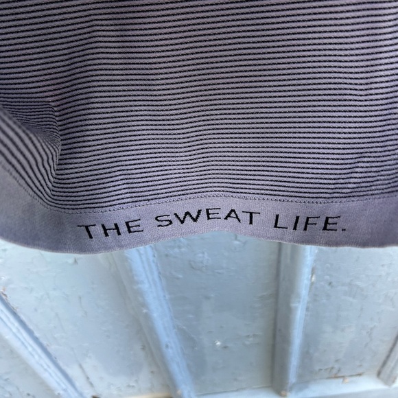 Lululemon Run: Swiftly Tech Short Sleeve Crew, size 10 - Picture 10 of 12